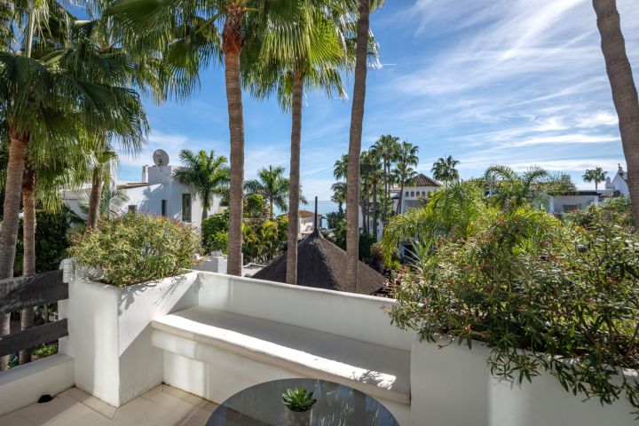Drago 3.2 - Bespoke High-End Home with Panoramic Views