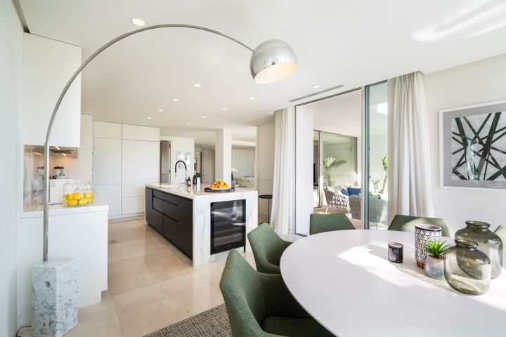 Drago 3.2 - Bespoke High-End Home with Panoramic Views
