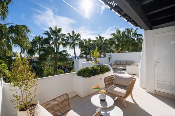 Drago 3.2 - Bespoke High-End Home with Panoramic Views