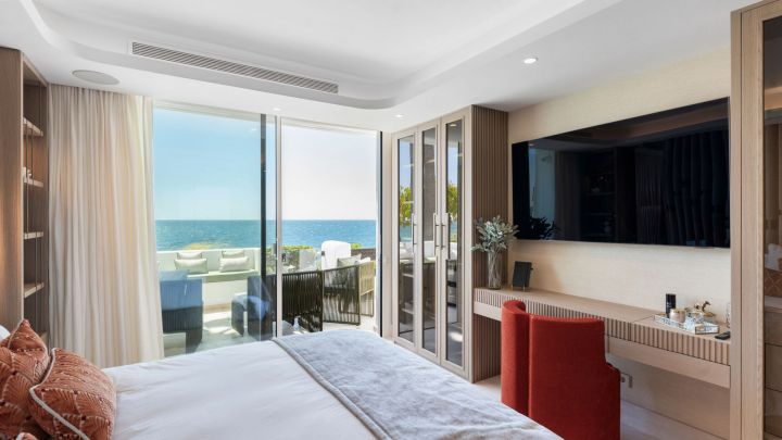 Apartamento en primera linea de playa - Elegante apartamento exclusivo en primera línea de golf