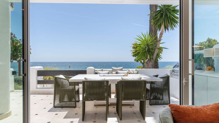 Apartamento en primera linea de playa - Elegante apartamento exclusivo en primera línea de golf