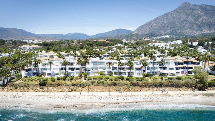 Apartamento en primera linea de playa - Elegante apartamento exclusivo en primera línea de golf