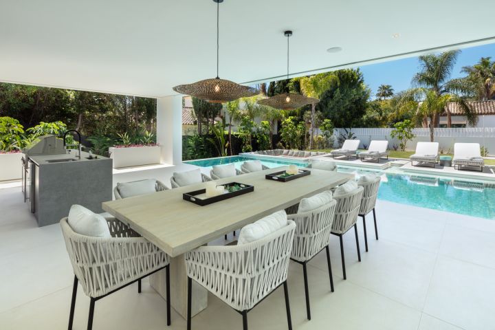 Villa Sirius - Stylish Villa offering Golf Views in Las Brisas