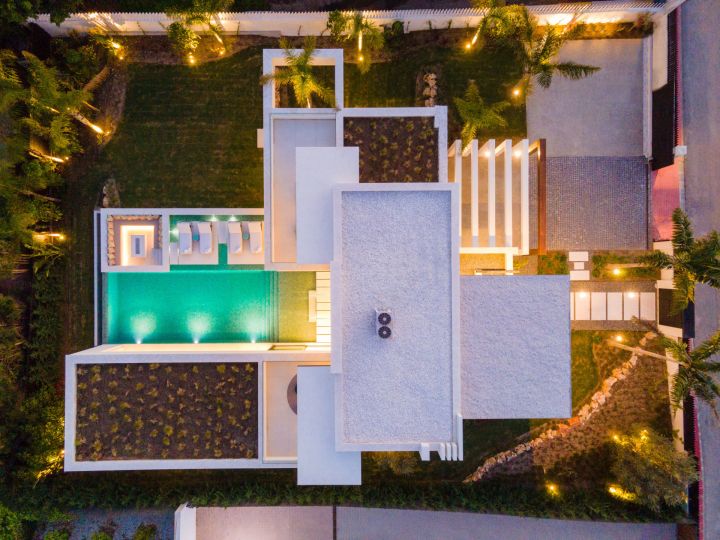 Villa Sirius - Elegante villa con vistas al golf en Las Brisas