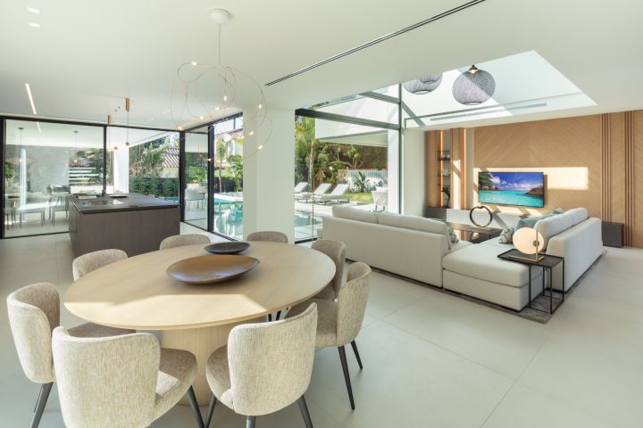 Villa Sirius - Stylish Villa offering Golf Views in Las Brisas