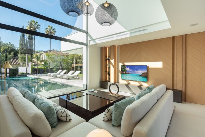 Villa Sirius - Stylish Villa offering Golf Views in Las Brisas