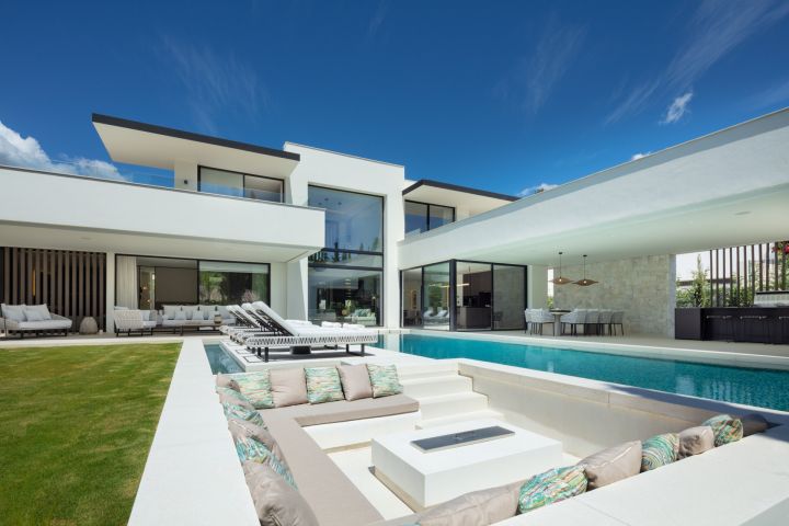 Villa Sirius - Stylish Villa offering Golf Views in Las Brisas