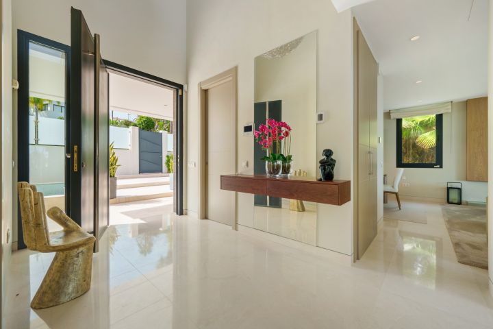 Leo 21B - Villa moderne en première ligne de golf