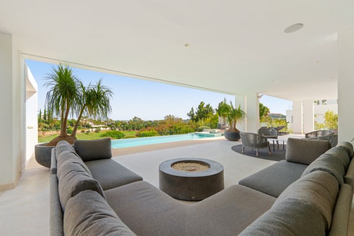 Leo 21B - Villa moderne en première ligne de golf