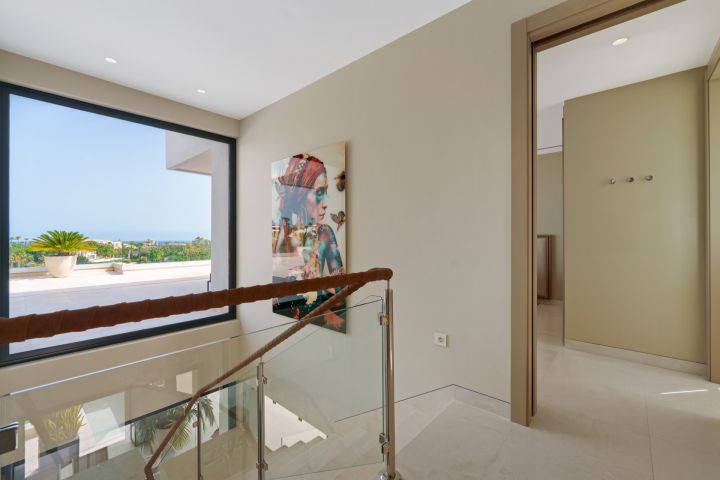Leo 21B - Villa moderne en première ligne de golf