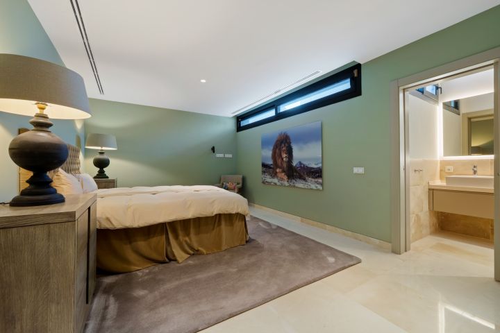 Leo 21B - Villa moderne en première ligne de golf