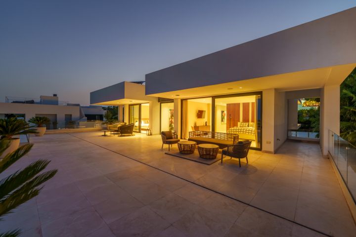 Leo 21B - Villa moderne en première ligne de golf