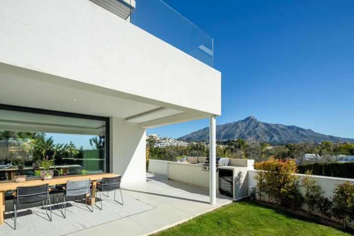 Cerquilla 54B - Exclusive Premium Property with Modern Charm