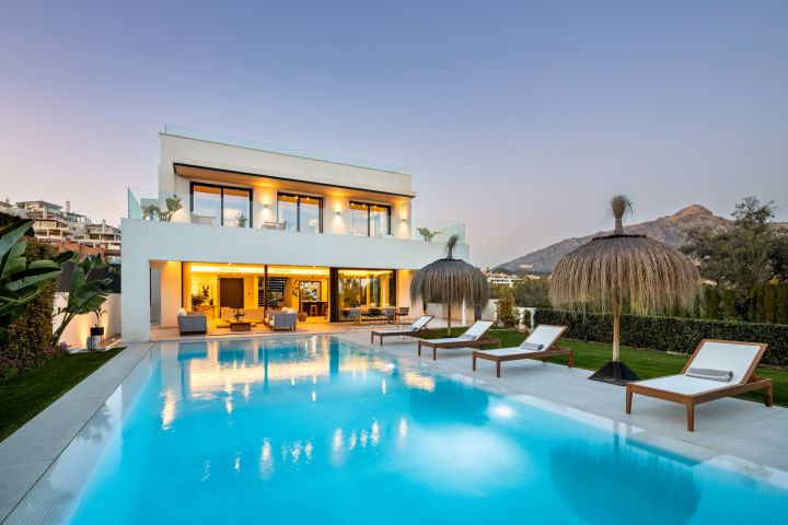 Cerquilla 54B - Exclusive Premium Property with Modern Charm