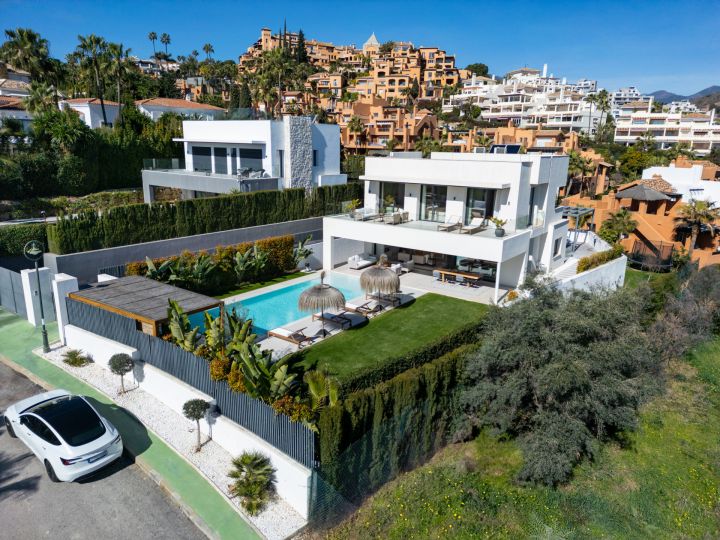 Cerquilla 54B - Exclusive Premium Property with Modern Charm