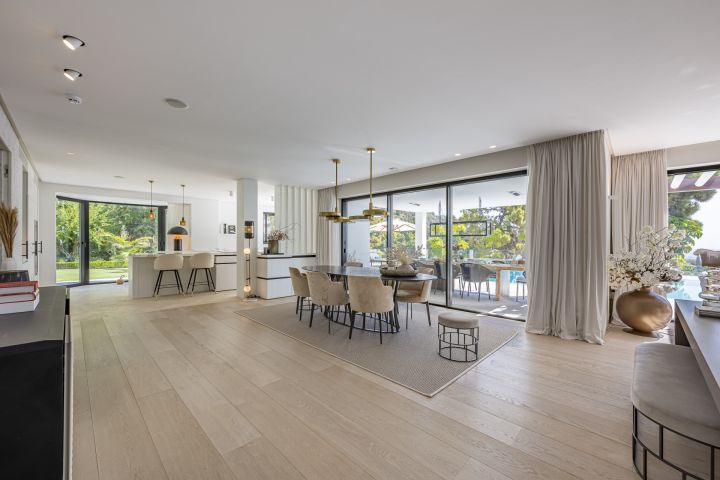 Spectacular villa in Cascada de Camojan - Exclusive Villa in a Gated Community in Cascada de Camojan