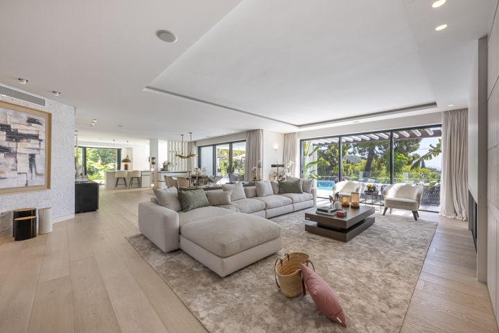 Spectacular villa in Cascada de Camojan - Exclusive Villa in a Gated Community in Cascada de Camojan