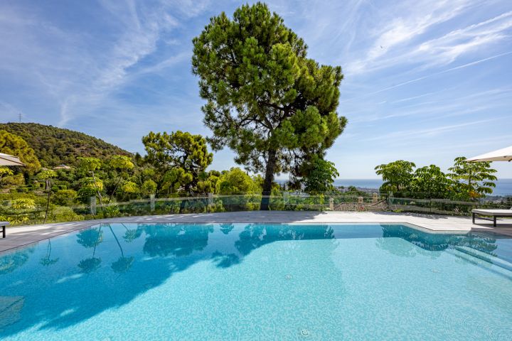 Spectacular villa in Cascada de Camojan - Exclusive Villa in a Gated Community in Cascada de Camojan