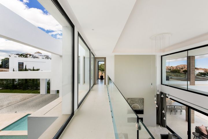 La Alqueria 16 - Villa contemporánea exclusiva con vistas al campo de golf en La Alquería