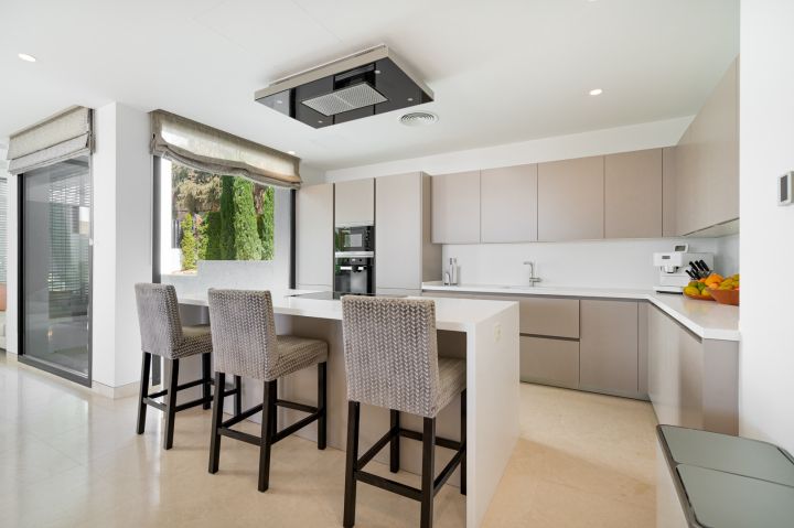 La Alqueria 16 - Villa contemporánea exclusiva con vistas al campo de golf en La Alquería