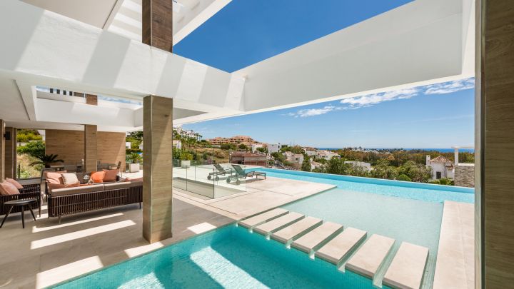 La Alqueria 16 - Contemporary Exclusive Villa offering Golf Views in La Alqueria