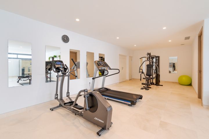La Alqueria 16 - Villa contemporánea exclusiva con vistas al campo de golf en La Alquería