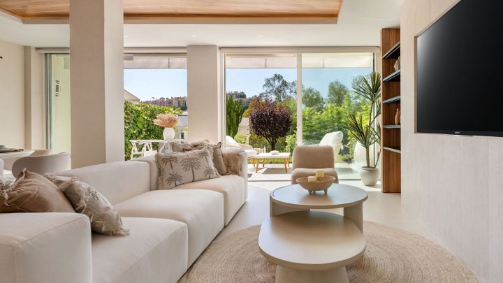 Casa Chloe - Property featuring Modern Design in La Quinta Hills