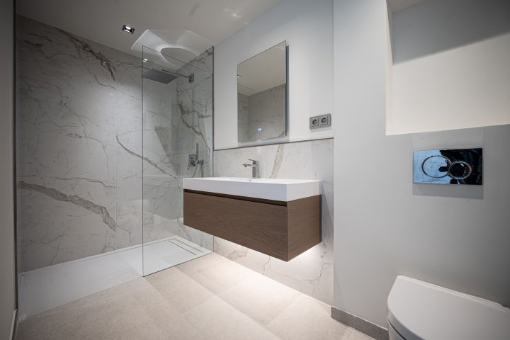 Lomas 10 - Modern Refined Property with Andalusian Charm