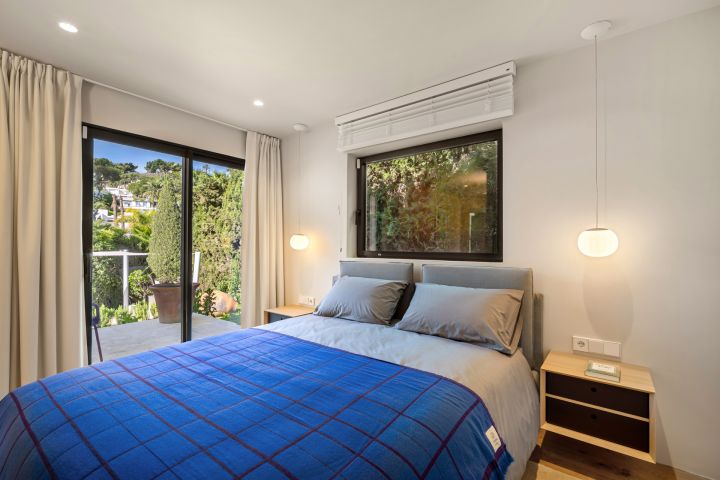 Villa Madrisa - Villa contemporánea a pocos pasos del campo de golf