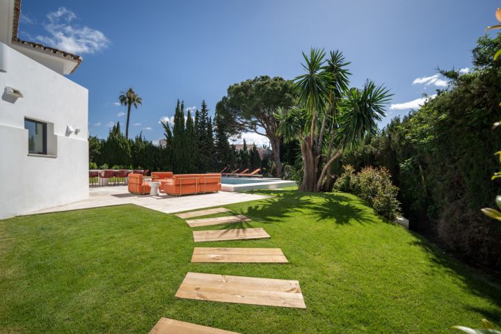 Villa Madrisa - Villa contemporánea a pocos pasos del campo de golf