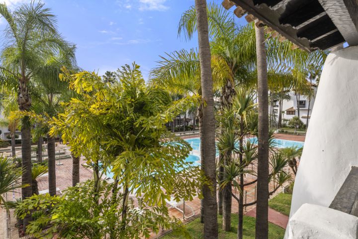 Drago 2-2 - Apartment with Sea Views in Puente Romano