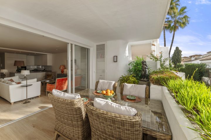 Drago 2-2 - Apartment with Sea Views in Puente Romano