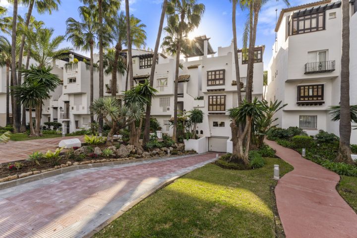 Drago 2-2 - Apartment with Sea Views in Puente Romano