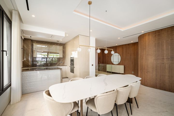 Epic 17 - Contemporary Home Designed by Fendi Casa in Epic Marbella