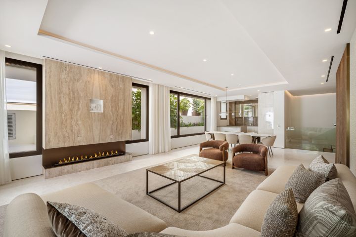 Epic 17 - Contemporary Home Designed by Fendi Casa in Epic Marbella
