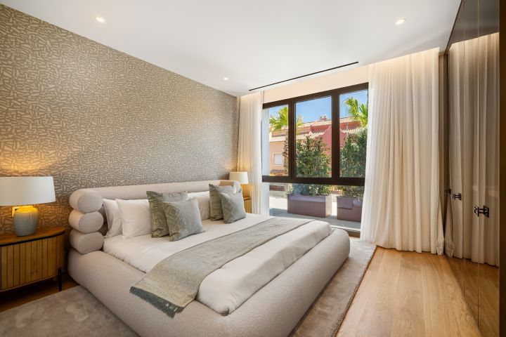Epic 21 - Modern Home in a Gated Community
