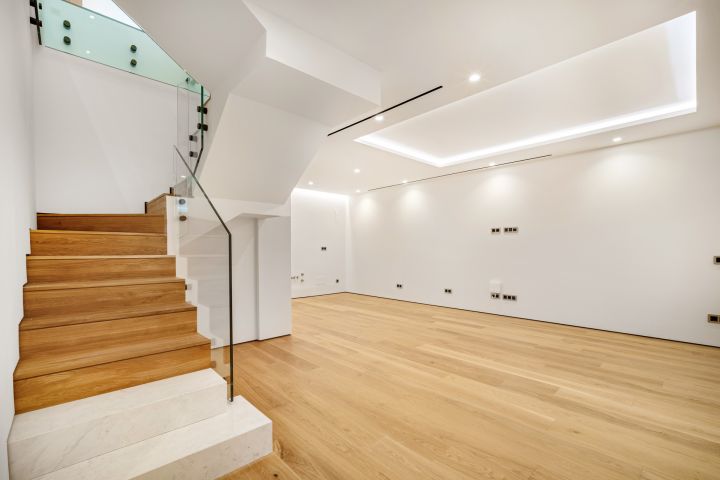 Epic 21 - Modern Home in a Gated Community