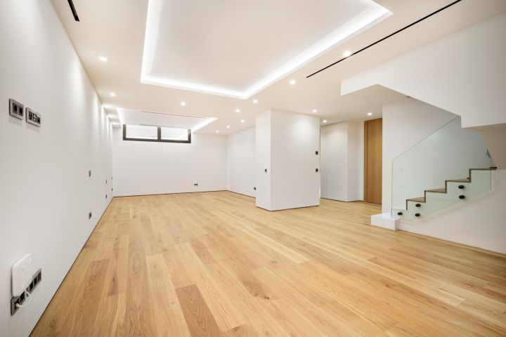 Epic 21 - Modern Home in a Gated Community