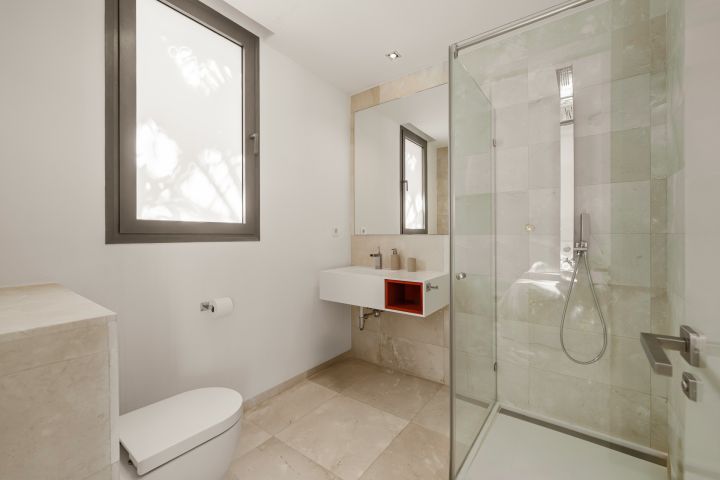 Cerquilla 59 - Modern Villa with Prime Location