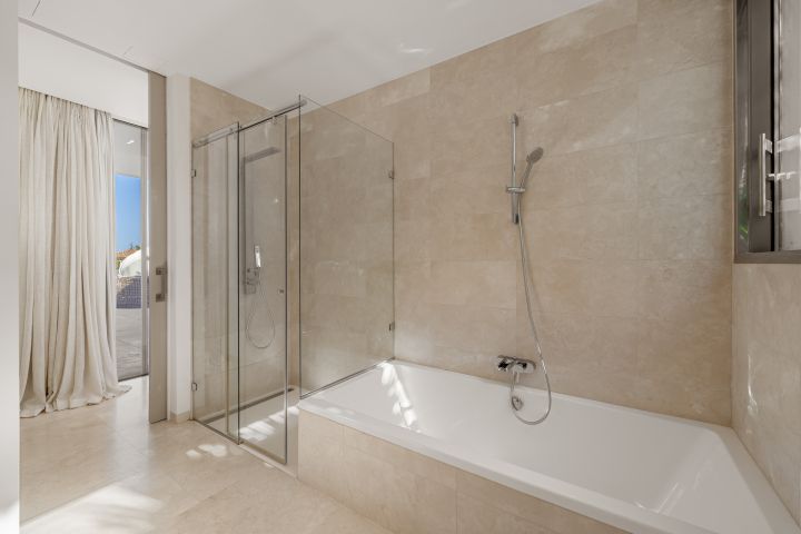 Cerquilla 59 - Modern Villa with Prime Location