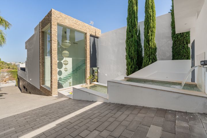 Cerquilla 59 - Modern Villa with Prime Location