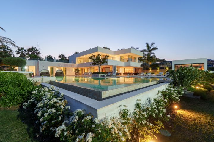 Cerquilla 59 - Modern Villa with Prime Location