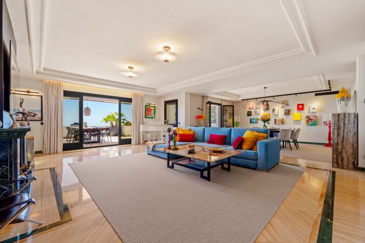 Monte Paraiso PH - Duplex Penthouse in a Prime Location