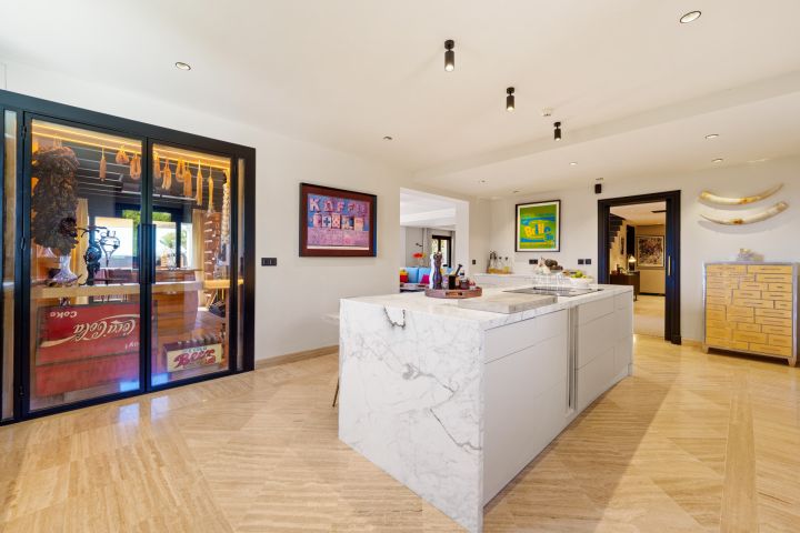 Monte Paraiso PH - Duplex Penthouse in a Prime Location