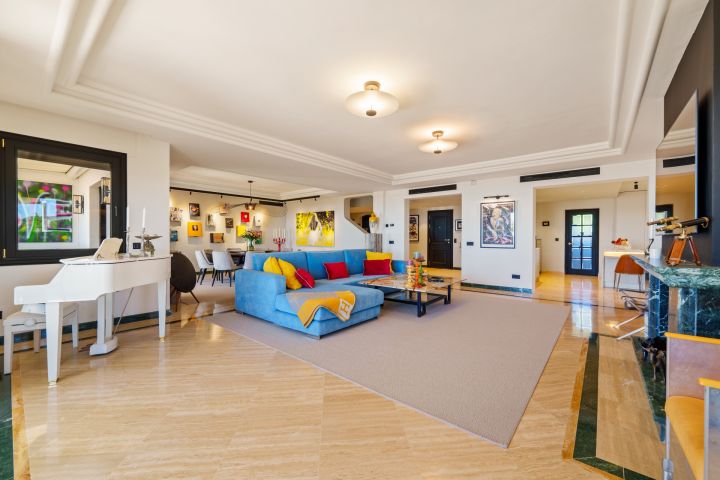 Monte Paraiso PH - Duplex Penthouse in a Prime Location