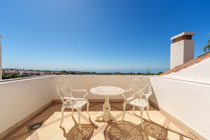 Monte Paraiso PH - Duplex Penthouse in a Prime Location