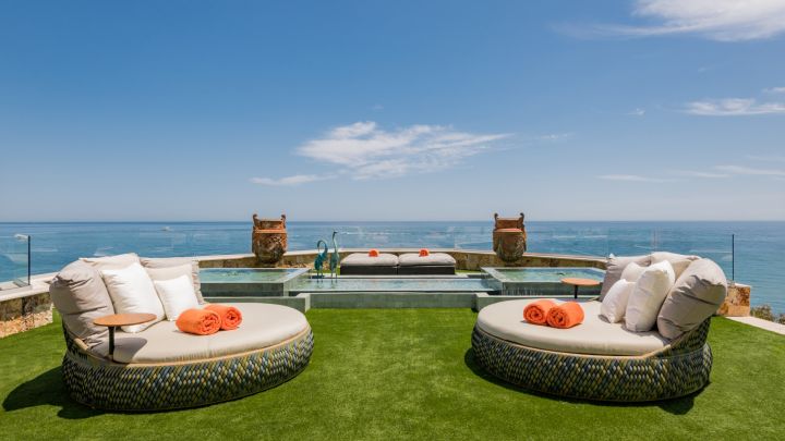 THE SEA Infinity Penthouse - Home with Panoramic Views in Playa Esmeralda