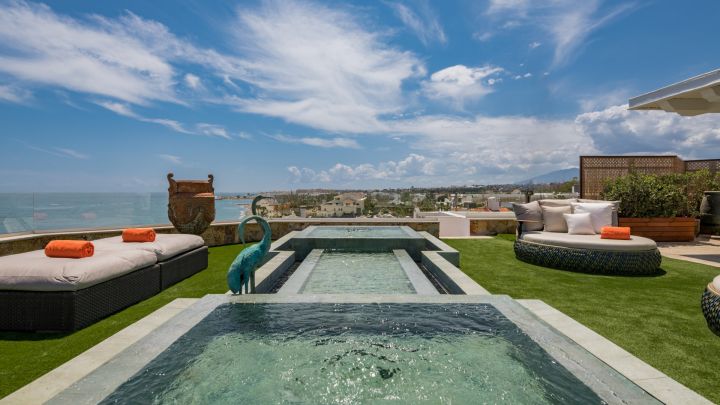 THE SEA Infinity Penthouse - Home with Panoramic Views in Playa Esmeralda