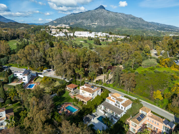 Villa Prado - Unique Villa with Incredible Garden