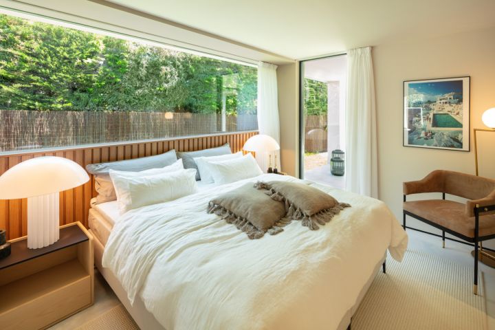 Auriga 1 - Fascinating Villa in the Golf Valley